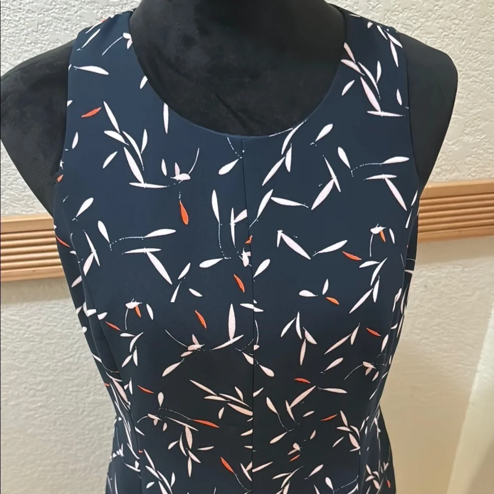 Banana Republic Navy Patterned Midi Dress Size 8 - Picture 2 of 9